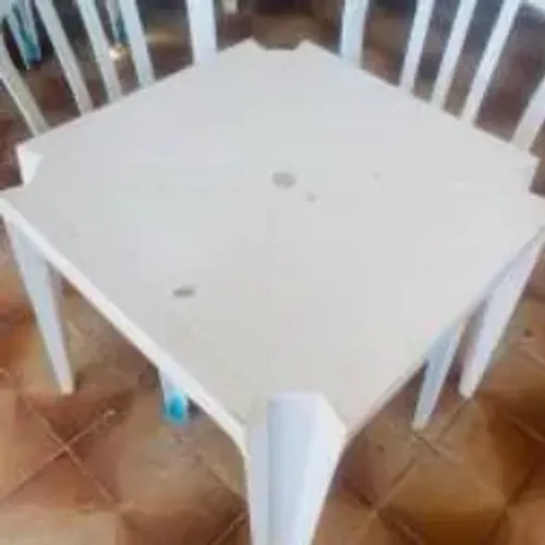 Vendo 05 Jogos de mesa