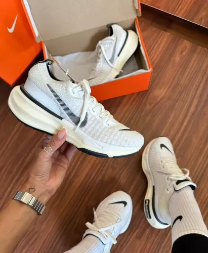 Tênis Nike Zoom Air