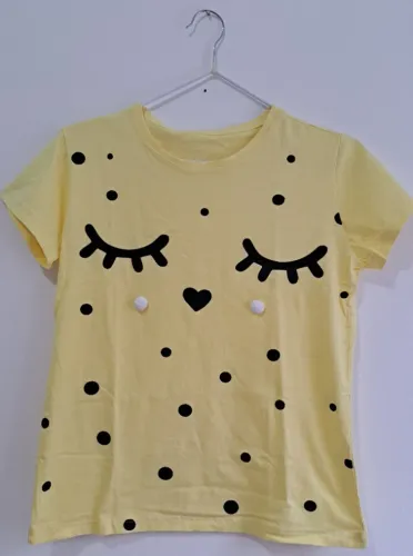 Camiseta feminina tam M - NOVA