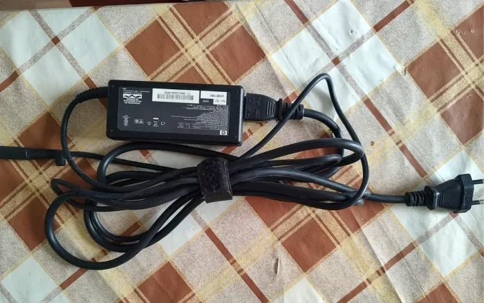 Fonte/carregador notebook Hp/Compaq/Del original 65W