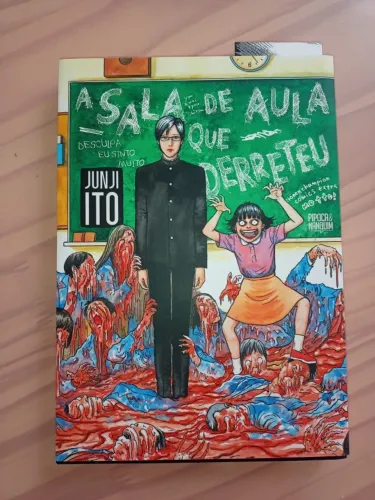Mangá A Sala de Aula que Derreteu - Junji Ito