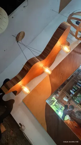 Super promoção luminária em madeira cedro de 780,00 por 480,00 