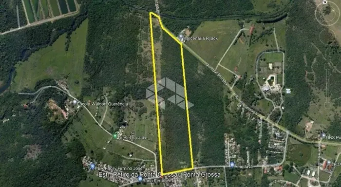 Ideal para loteamento ou condomínio, com preço bem abaixo do mercado. Possibilidade de amp