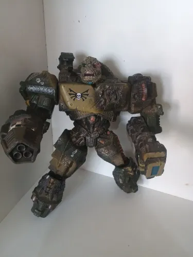 Action Figure Quake Spawn  - Robot articulado 