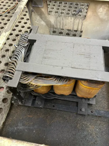 Transformador potência primário 575 a 190v e secundário 220v potência 3kva