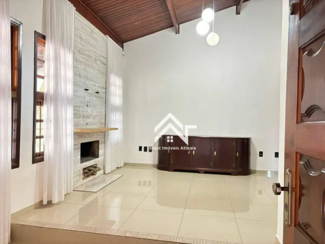 Casa para alugar, 212 m² por R$ 7.170,00/mês - Jardim do Lago - Atibaia/SP