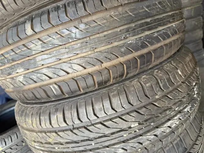 Pneu Xbri 185/65/15 90 % vida útil