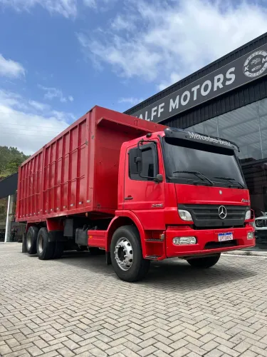 MB Atego 2425 2009 Caçamba