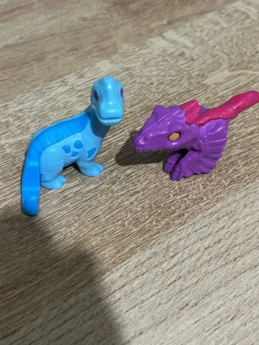 Kinder Joy Jurrasic World