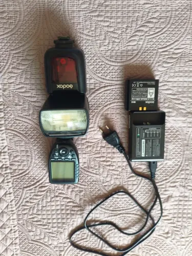 Flash Godox 860 VII Sony + Receptor Radio Godox X PRO S