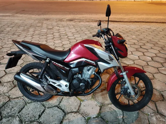 TITAN 160 2022 ACEITA CARTÃO ATÉ 21X FINANCIA