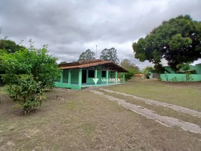 Chácara com 2 dormitórios à venda, 8925 m² por R$ 690.000,00 - Baecatava - Iperó/SP