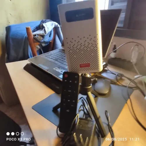 projetor-mini-portatil-c900-series
