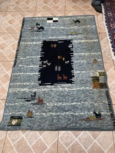 Tapete artesanal decorativo