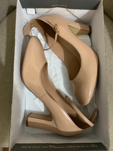 (AREZZO 34) SAPATO AREZZO SCARPIN NUDE VERNIZ