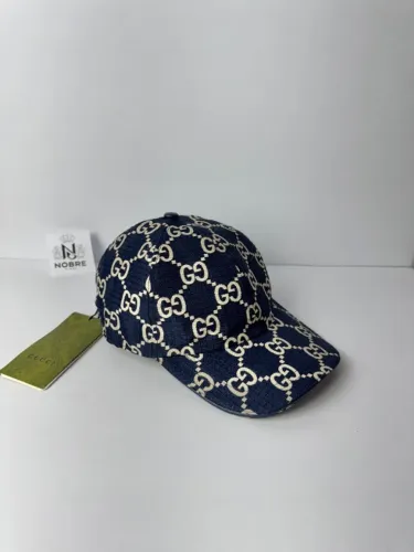 Boné Gucci Jacquard GG Supreme