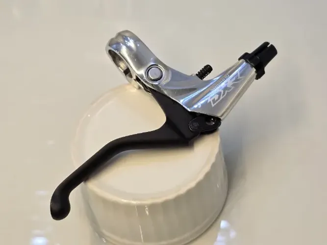 1 (uma) Manete de freio para Vbreak shimano DXR (DIREITA) - NOVA
