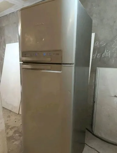Geladeira Electrolux DF50X