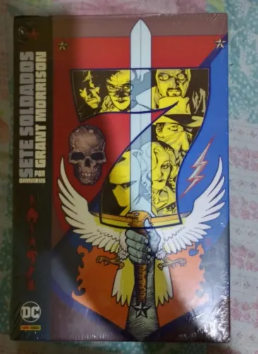Sete Soldados da Vitória por Grant Morrison: DC Omnibus lacrado