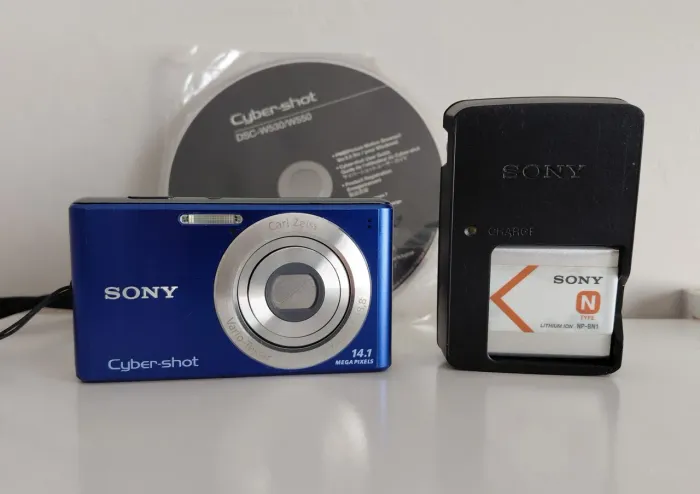 Camera digital Sony Cyber-shot DSC W530 - 14.1MP (COMPLETA!!!)