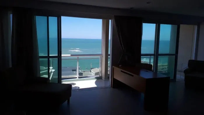 Vendo excelente Flat Mobiliado no Mercure Hotels - Bairro da Glória - Macaé/Rj