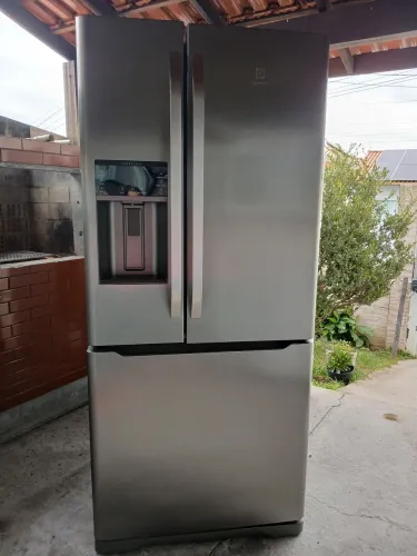 Geladeira Electrolux Side by Side 
