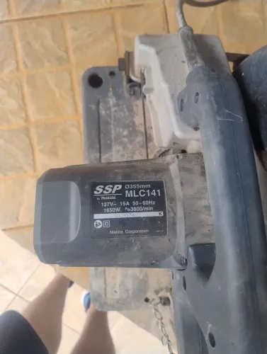 máquina de corte bancada