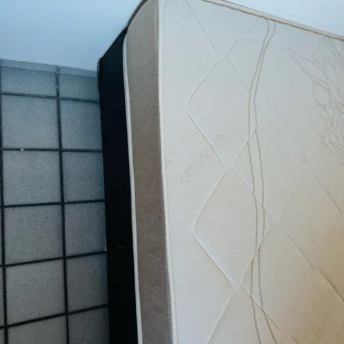 VENDO CAMA BOX DE CASAL COMPLETA