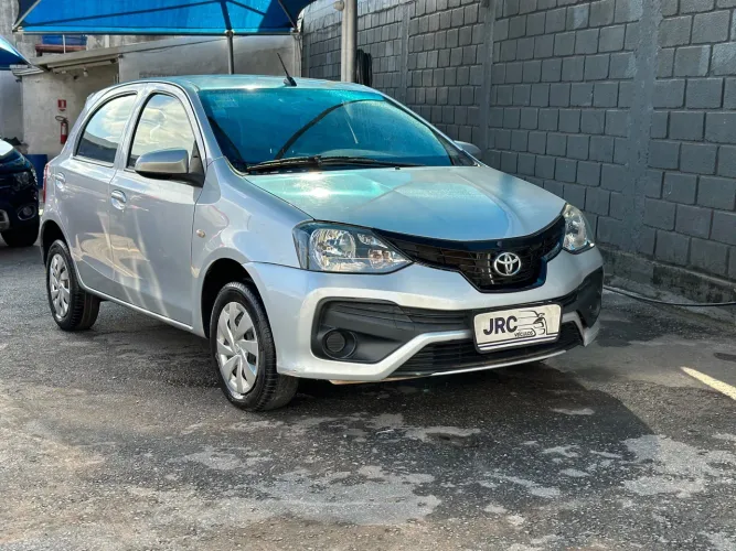 Toyota Etios X 1.3 Flex 16V 5P Mec. 2019