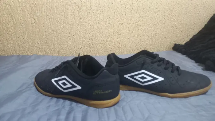 Chuteira futsal