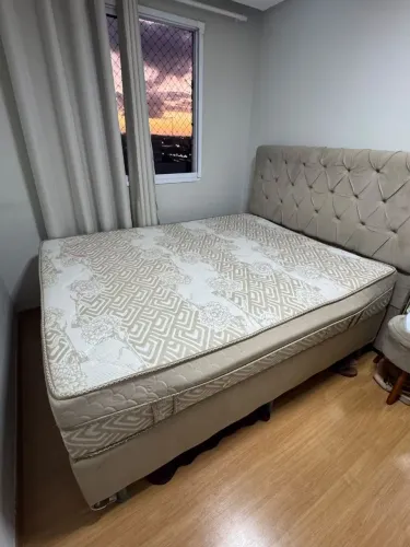 Cama box Queen size