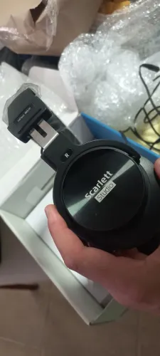 Fone Ouvido Scarlett Studio 