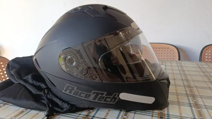Capacete Race Tech  Preto fosco 