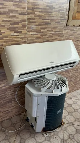 Ar-Condicionado Philco convencional - 9.000 BTUs (Instalado)