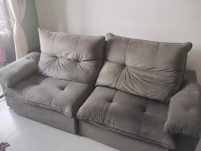 Sofá enorme
