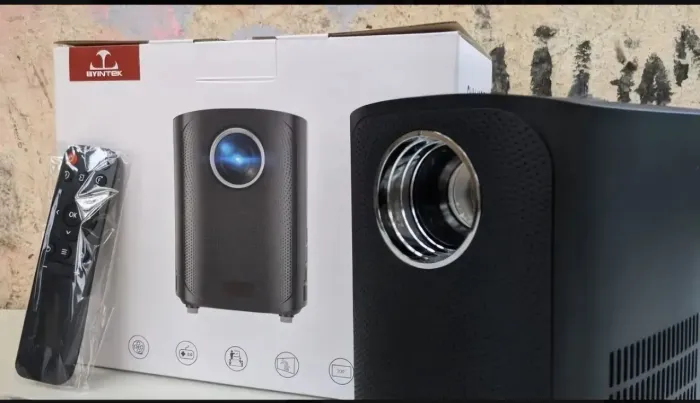 Projetor 200 polegadas byintek x20