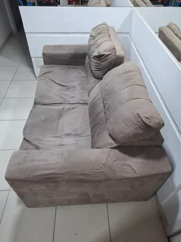 Sofá 2 lugares