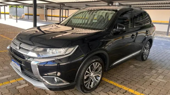 Mitsubishi Outlander Comfort 2.0 16V Aut. 2018