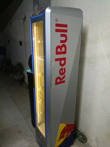 Freezer para refrigerante red Bull