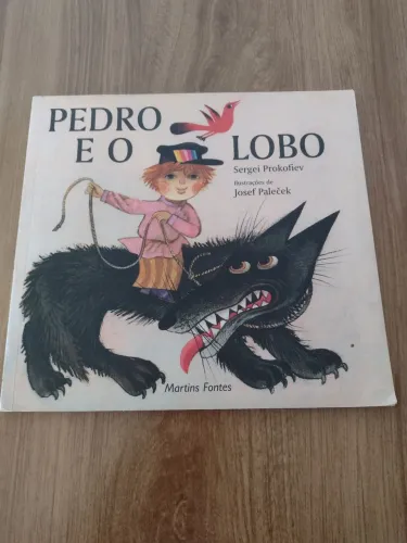 Livro Pedro e o Lobo