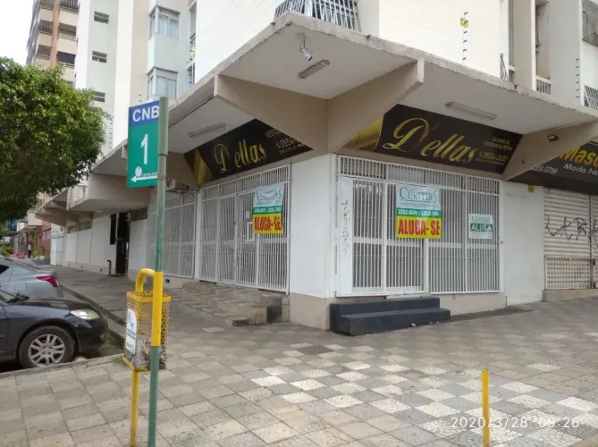 VENDO EXCELENTE LOJA DE ESQUINA NO CENTRO DE TAGUATINGA/DF | ACEITA FINANCIAMENTO|
