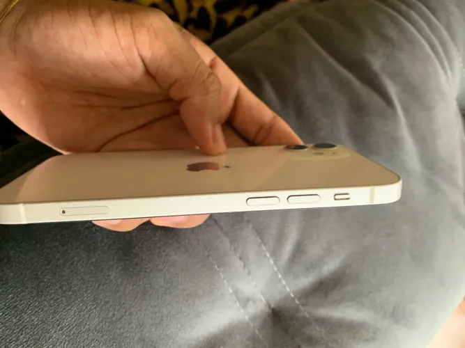 IPHONE 12 VENDO OU TROCO