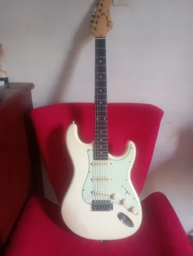 Guitarra Tagima TW SEIES em ótima condição