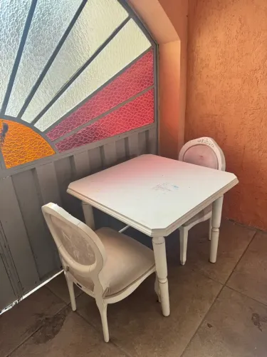 Kit quarto - cama, mesinha e penteadeira 
