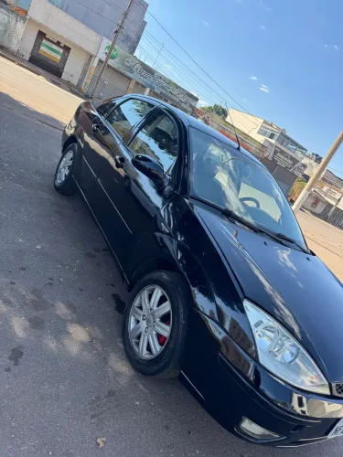 Ford Focus Ghia Sed. 2.0 16v/ 2.0 16V Flex 4P 2006