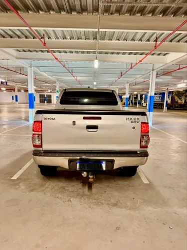 Toyota Hilux CD SRV D4-d 4X4 3.0 TDI Diesel AUT 2014