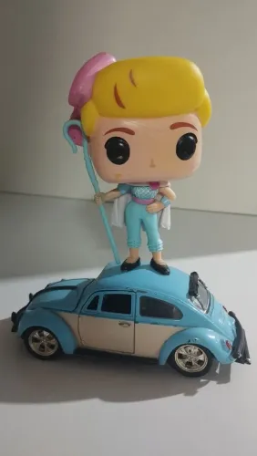 Miniatura da Betty do Toy story com Fusca personalizado R$:100 Reais