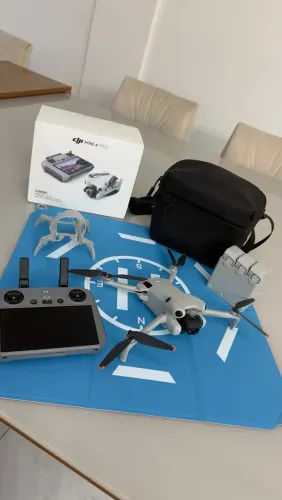 DJI MINI 4 PRO - FLY MORE