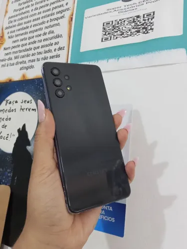 Celular BOM E BARATO 128GIGAS 
