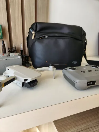?Drone DJI Mini 2 4K - Combo Fly More - Impecável